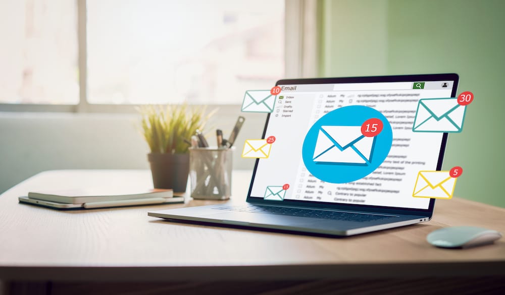 Emails on a laptop | CRM metrics